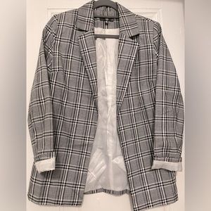 MISSGUIDED Brand Plaid Blazer
